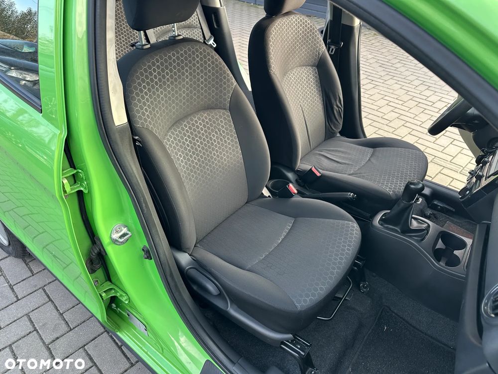 Mitsubishi Space Star - 21