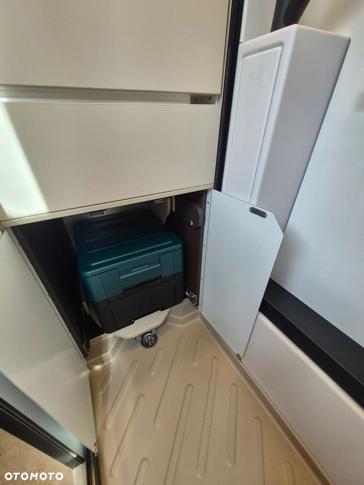 Mercedes-Benz KAMPER BURSTNER HABITON HMX 6.0. MERCEDES SPRINTER 190 KM 4X4 AUTOMAT NOWY! MODEL 2026 - 27