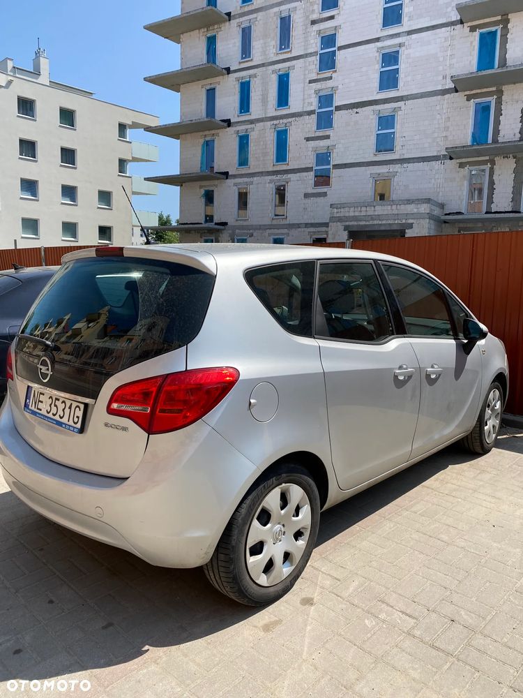 Opel Meriva 1.6 CDTI Essentia S&S - 2