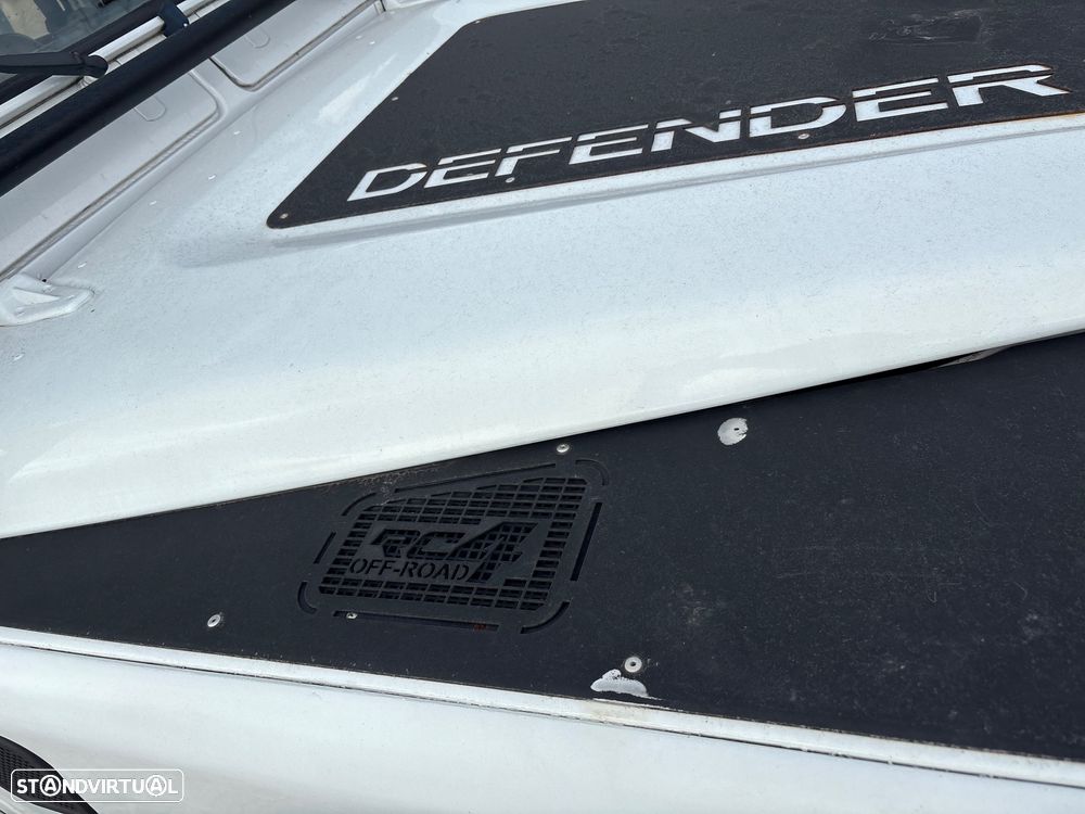 Land Rover Defender 90 2.5 TDi Metal Top - 30