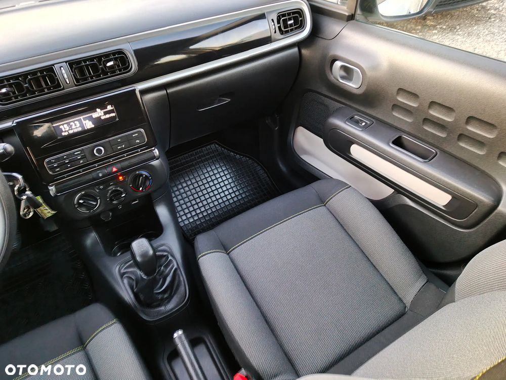 Citroën C3 1.2 PureTech Live - 18