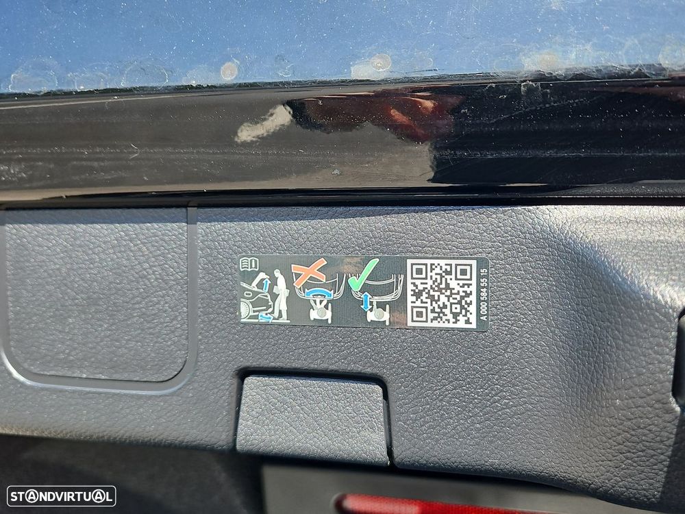 Mercedes-Benz CLA 180 d 8G-DCT AMG Line Advanced Plus - 19