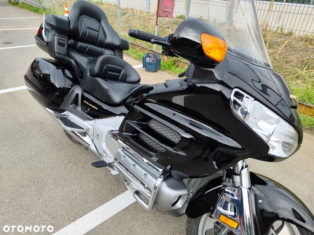 Honda GL - 3
