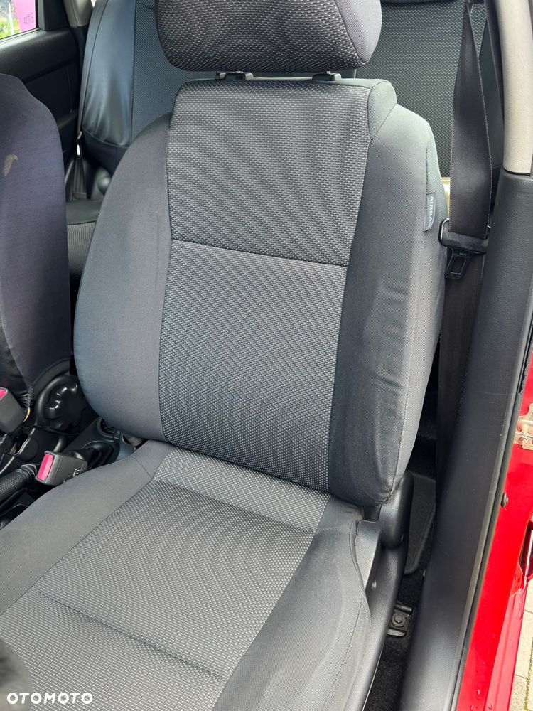 Chevrolet Aveo 1.2 16V Base - 10