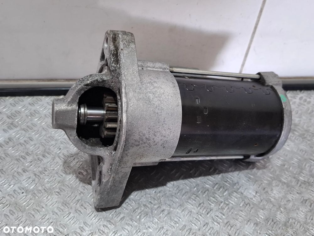 Rozrusznik Renault Trafic III 2018 rok 1,6 D nr 233002889R - 4