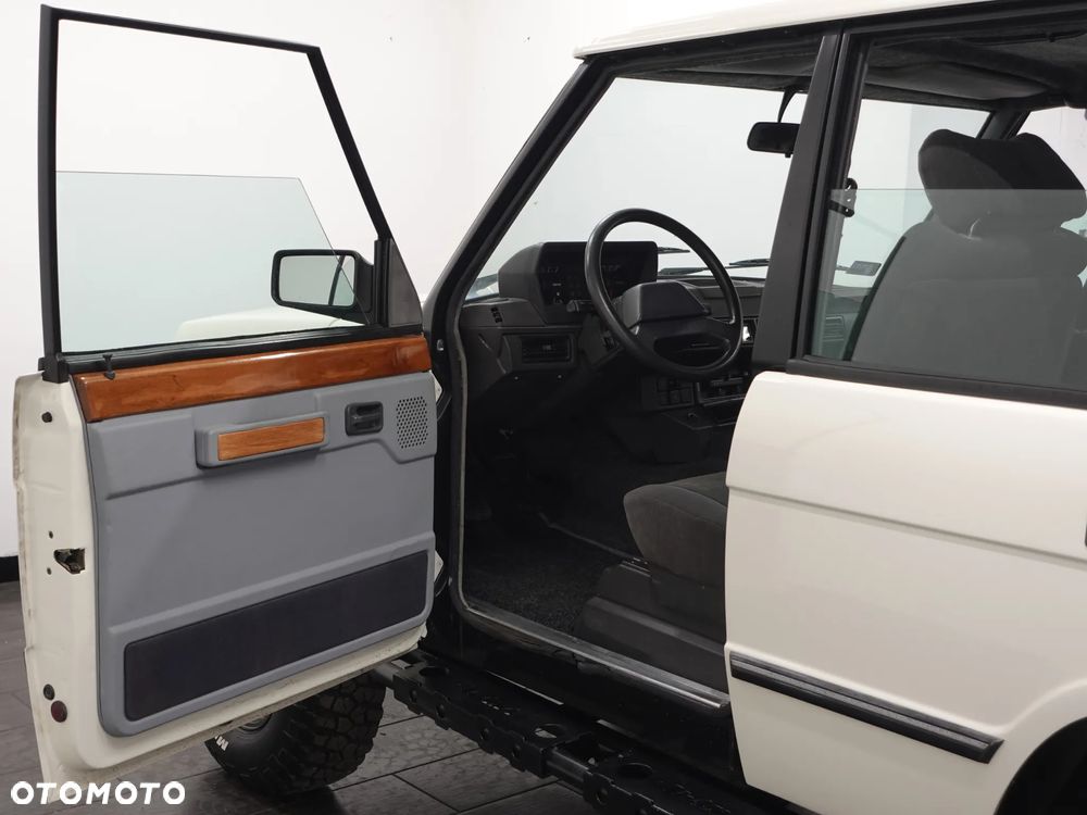 Land Rover Range Rover - 24