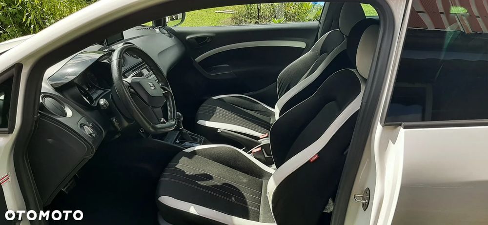 Seat Ibiza SC 1.4 TSI Cupra DSG - 6