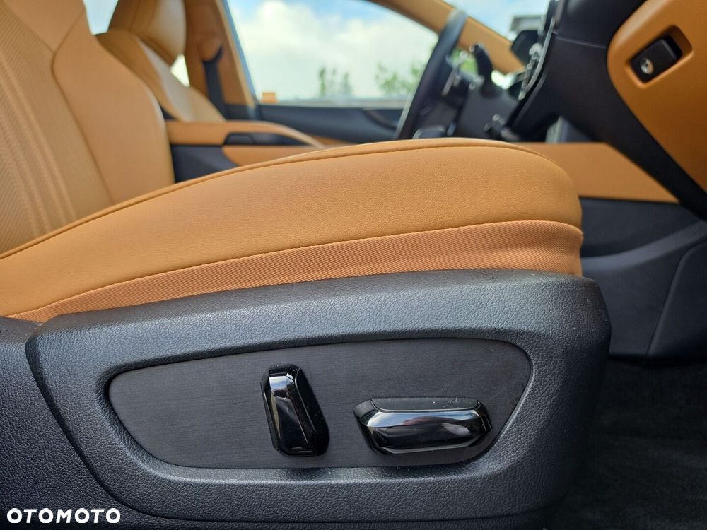 Lexus NX 350h Prestige AWD - 29