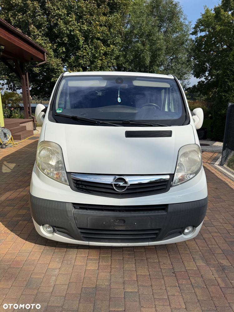 Opel Vivaro - 2