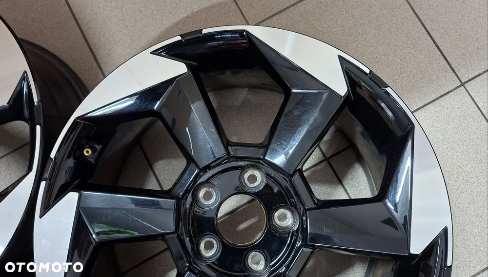 Felgi Aluminiowe 19 Kia Sorento IV 5x114.3 ET 49.5 - 10