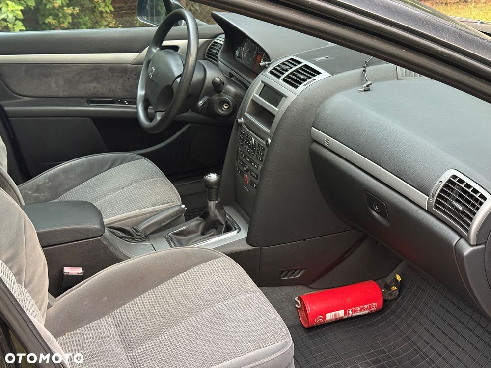 Peugeot 407 - 9