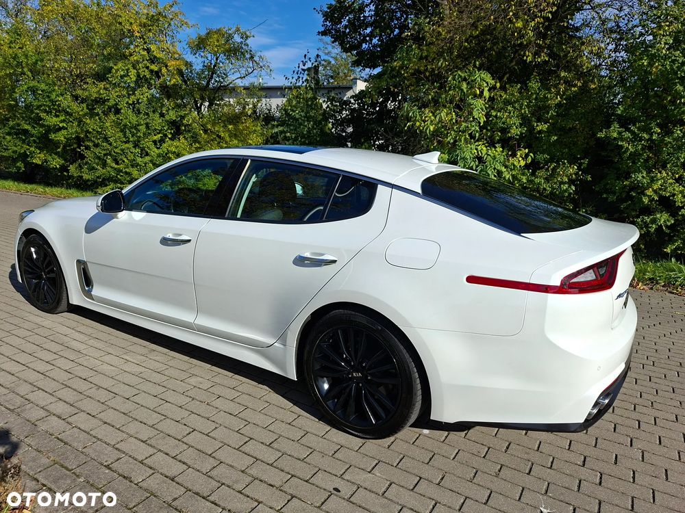 Kia Stinger 2.0 T-GDI L - 7