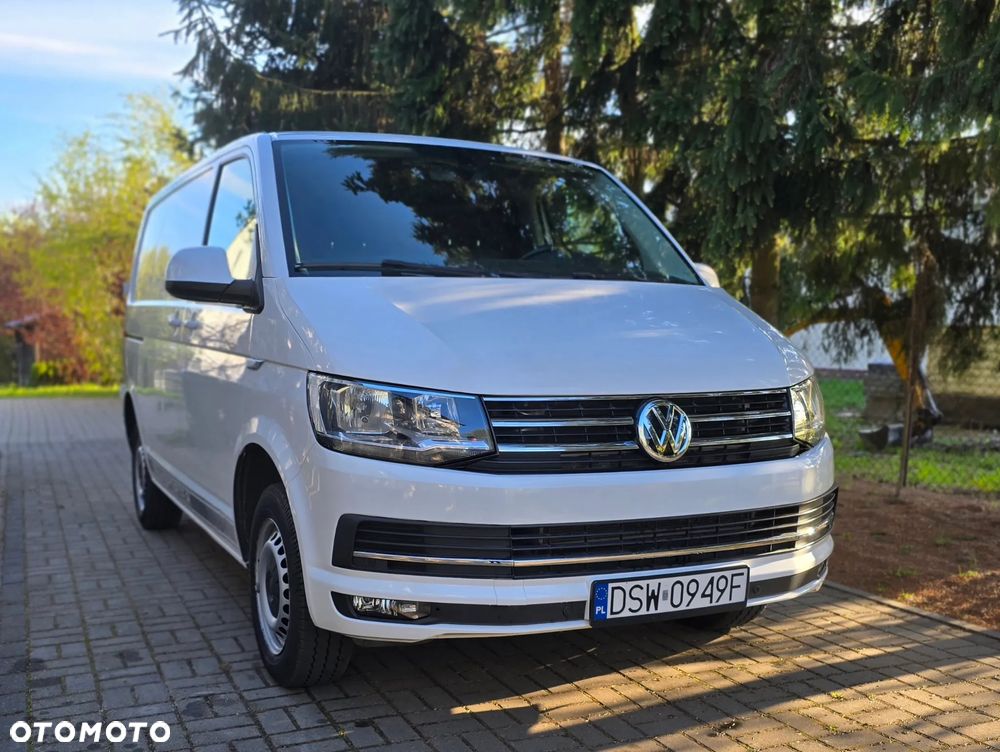 Volkswagen Transporter - 16