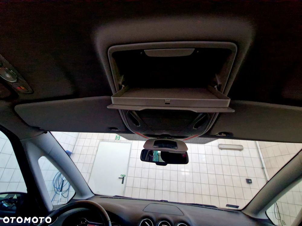 Ford S-Max 2.0 TDCi DPF Titanium MPS6 - 29