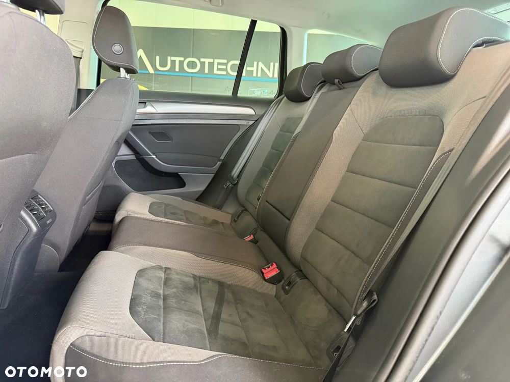 Volkswagen Golf 1.6 TDI BMT Comfortline - 15