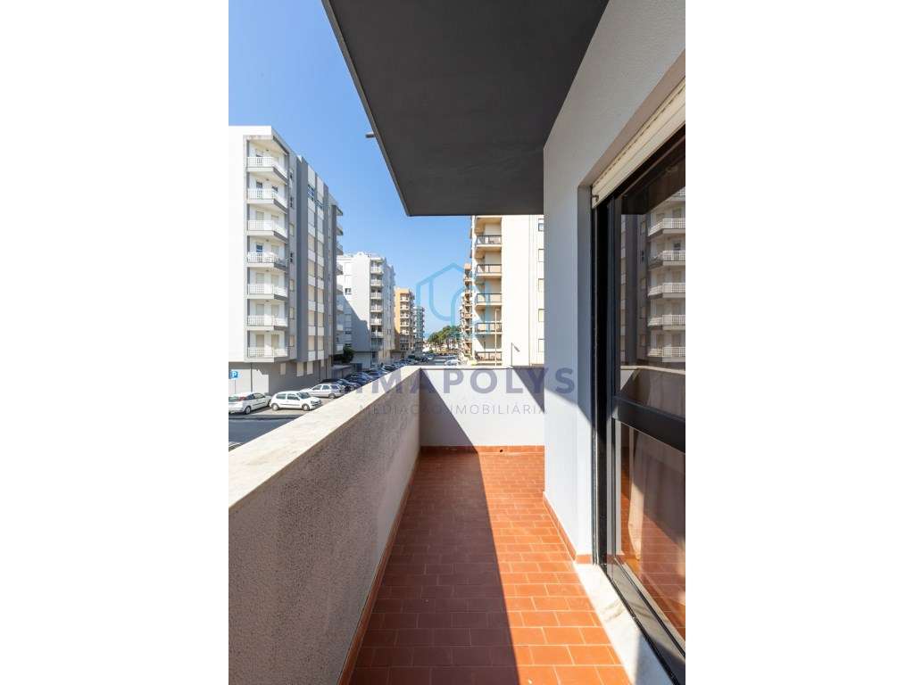 Apartamento T1 com ótimas áreas e exposição solar - Grande imagem: 5/11