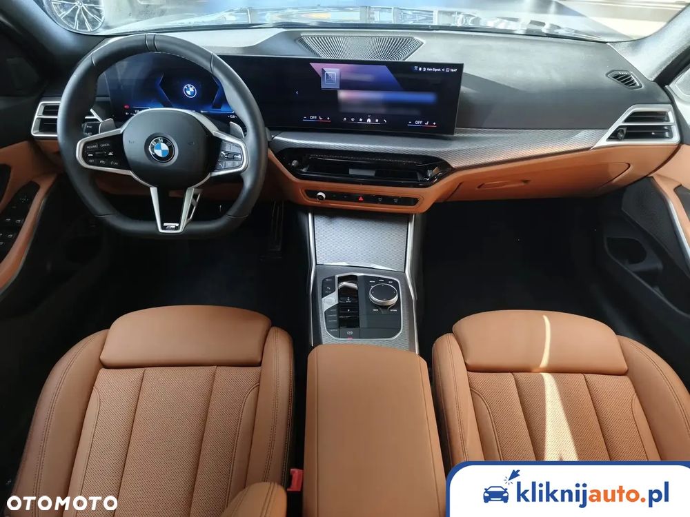 BMW Seria 3 330d xDrive mHEV M Sport - 11