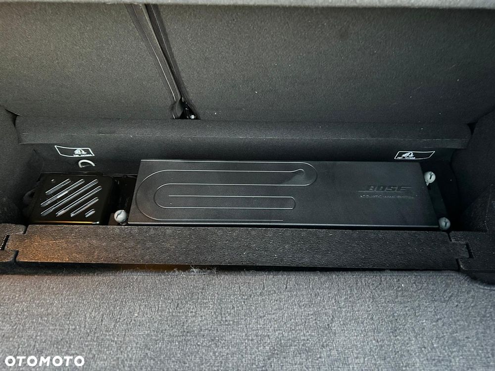 Renault Clio Energy TCe 120 INITIALE PARIS - 8