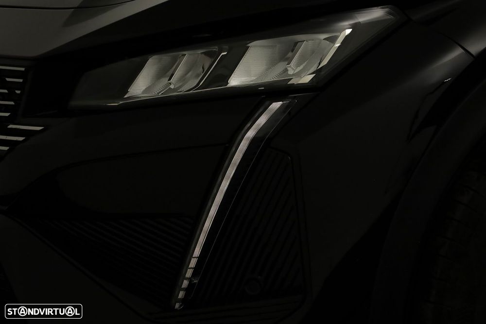 Peugeot 408 1.2 PureTech Allure EAT8 - 6