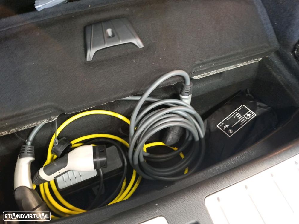 BMW X2 25 e xDrive - 11