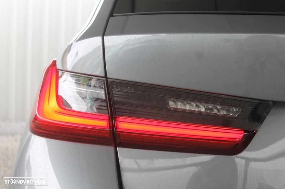 BMW 330 e Corporate Edition Auto - 39