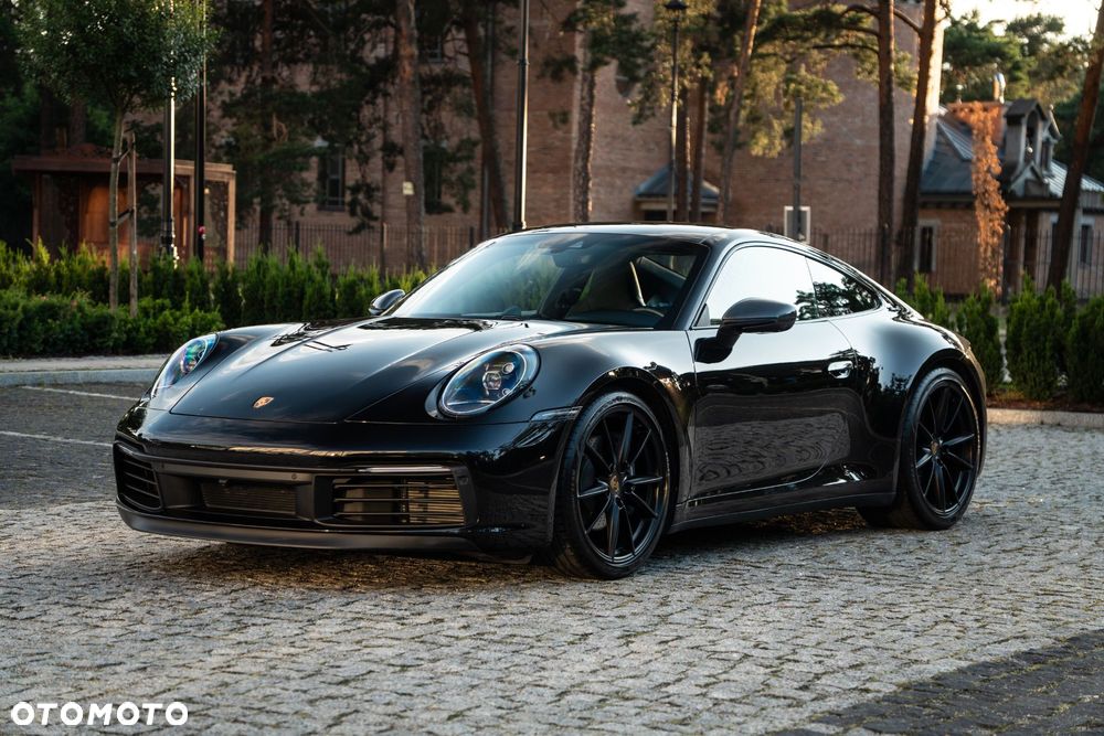 Porsche 911 Carrera T PDK - 3