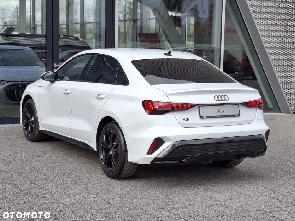 Audi A3 Limousine - 11