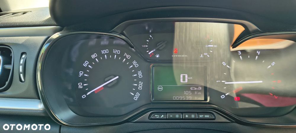 Citroën C3 1.2 PureTech Shine - 19