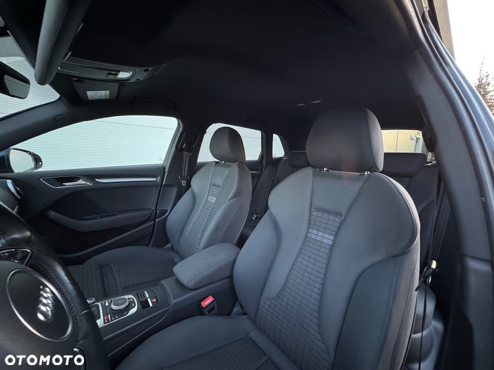 Audi A3 Sportback 2.0 TDI (clean diesel) S tronic S line Sportpaket - 34