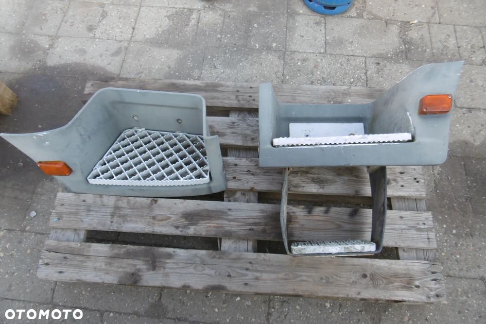 Stopień stopnica Iveco Eurotrakker 4x4 6x6 - 2