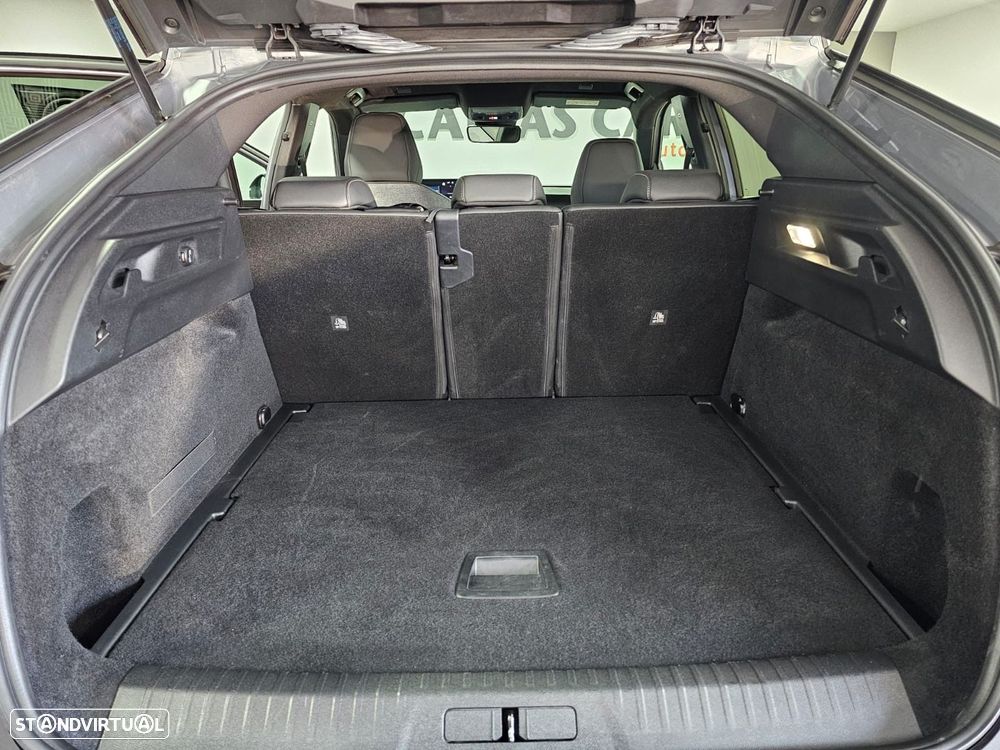 Peugeot 3008 1.2 Hybrid Allure e-DCS6 - 23