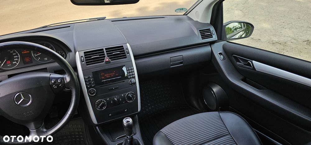 Mercedes-Benz Klasa A 150 Avantgarde Edition 10 - 21