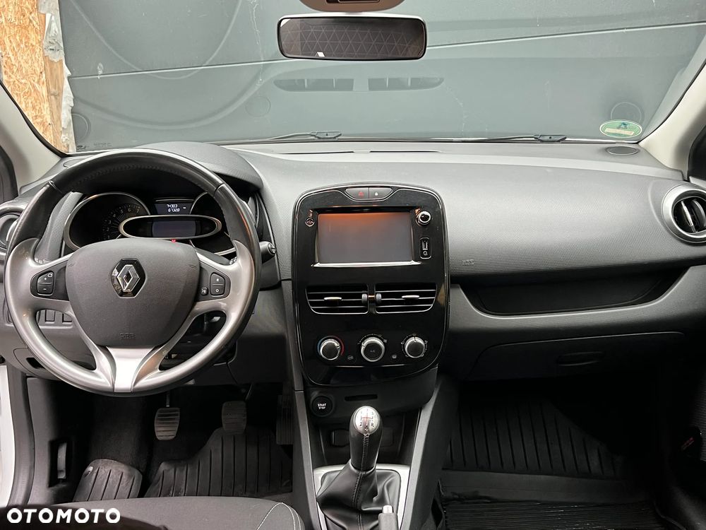 Renault Clio 1.2 16V Limited EU6 - 18