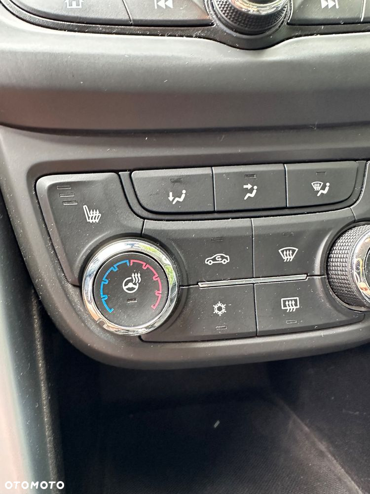 Opel Zafira 2.0 D Automatik ON - 17