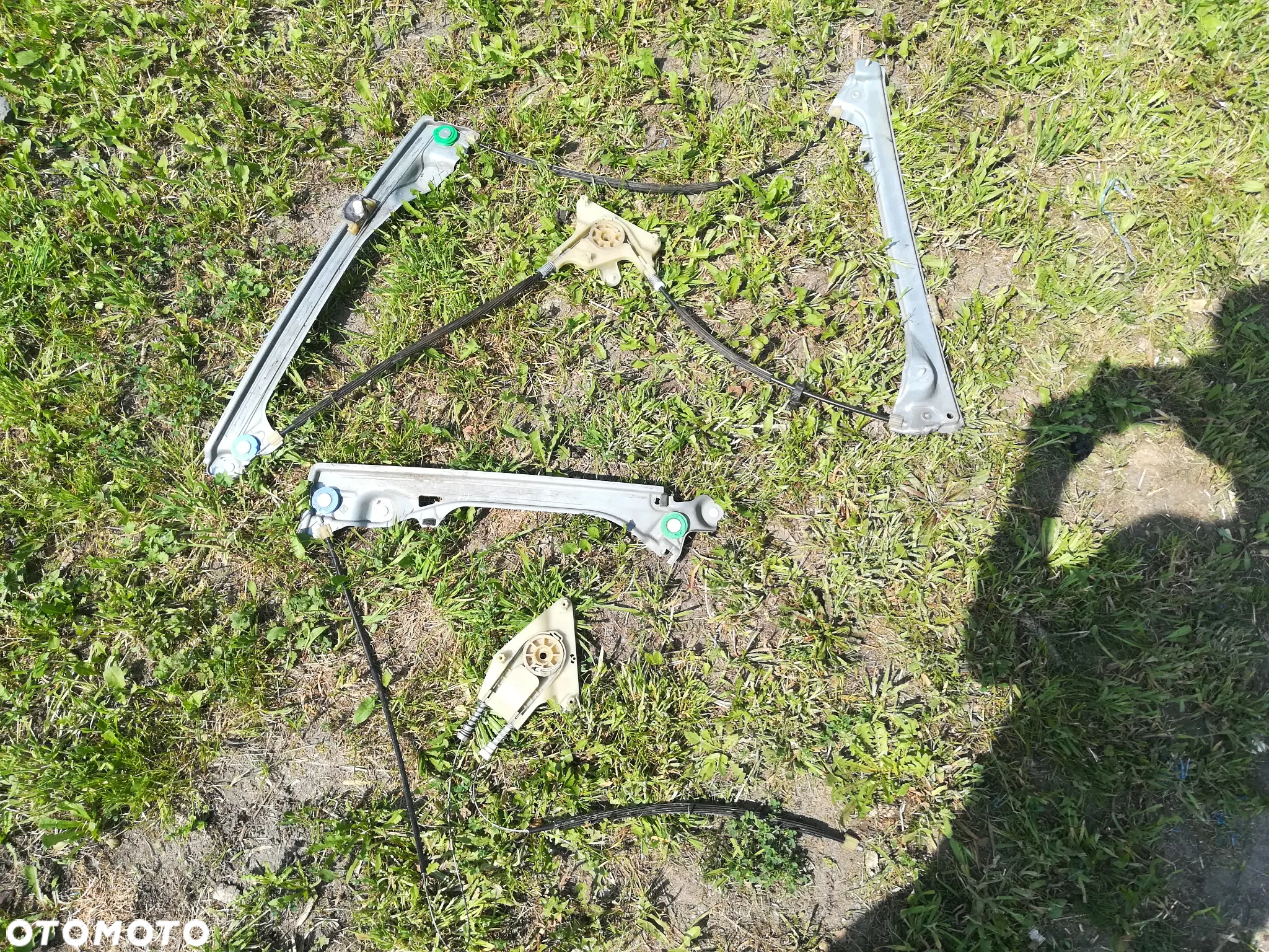 OBUDOWA FILTRA POWIETRZA, PRZEPŁYWOMIERZ, SZTYCA, SERWO HAMULCOWE RENAULT LAGUNA III - 16
