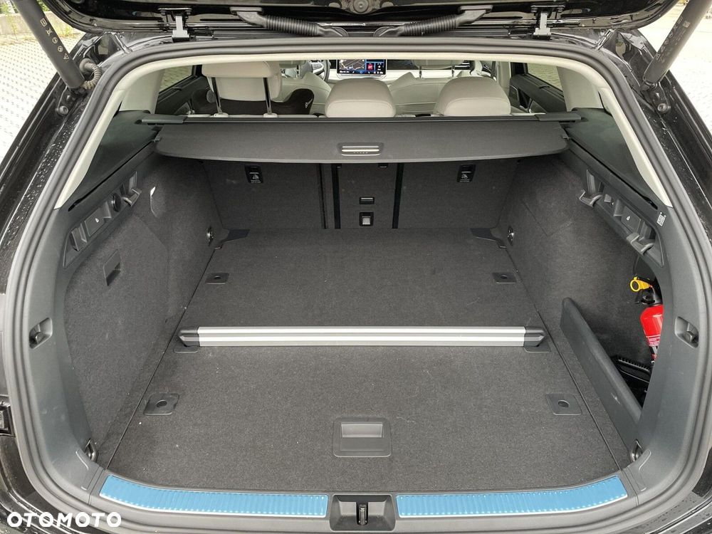 Volkswagen Passat - 5