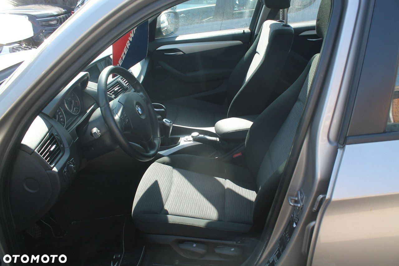 BMW X1 sDrive18d - 9