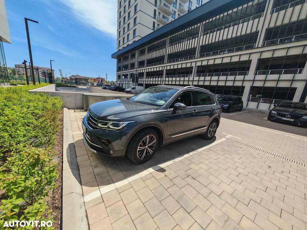 Volkswagen Tiguan - 3