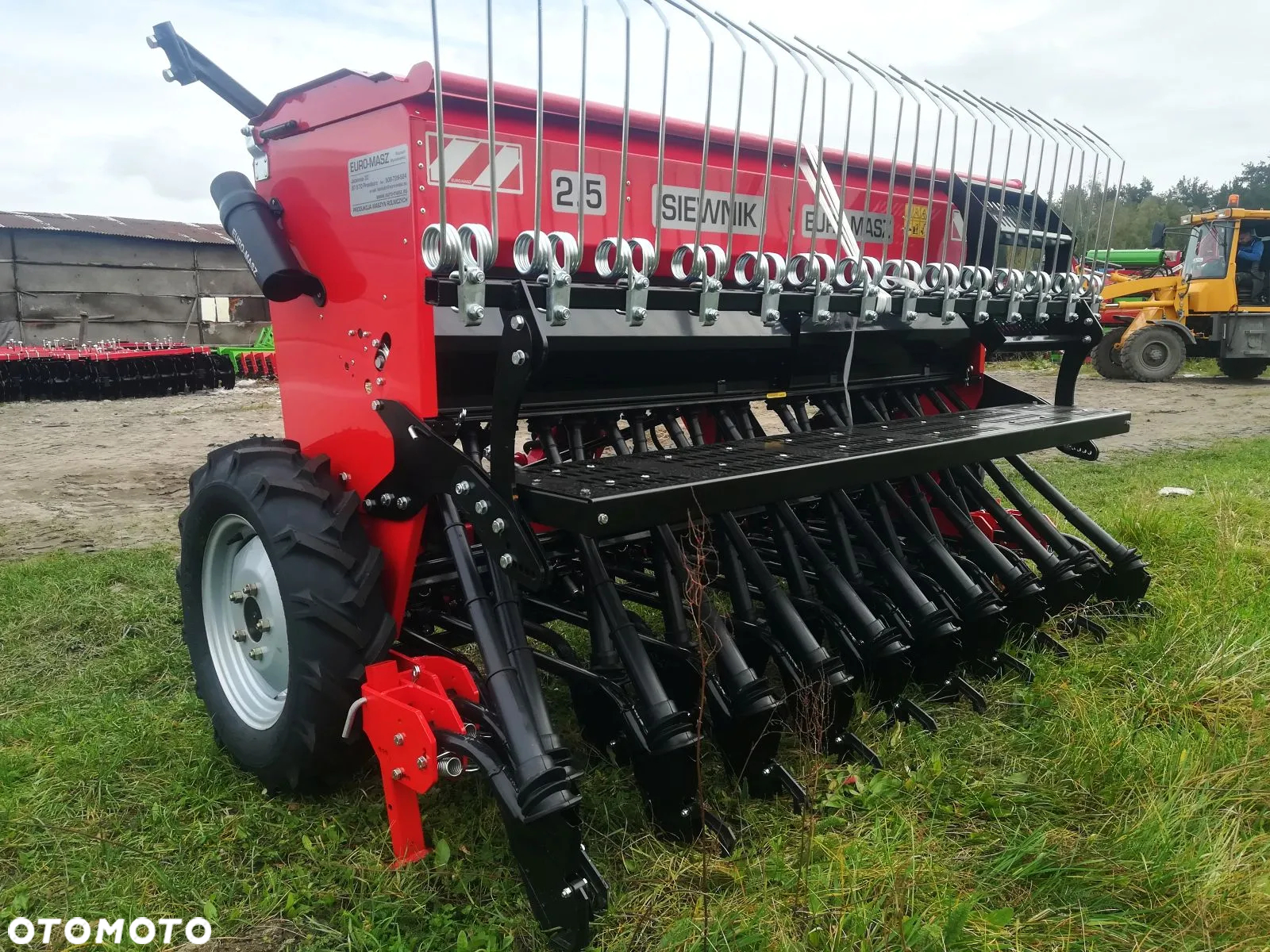 Siewnik zbożowy 2,5m 2,7m 3,0m Euro-Masz Agro-Masz Bomet - 4