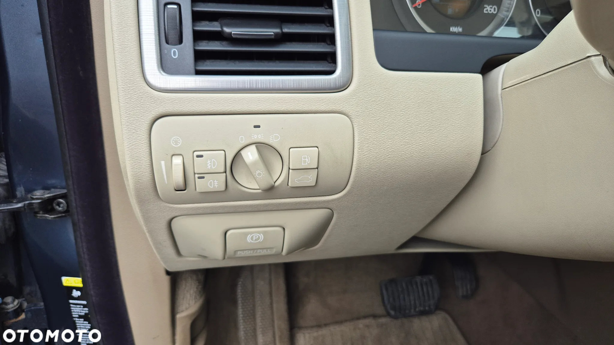Volvo V70 T6 AWD Momentum - 23