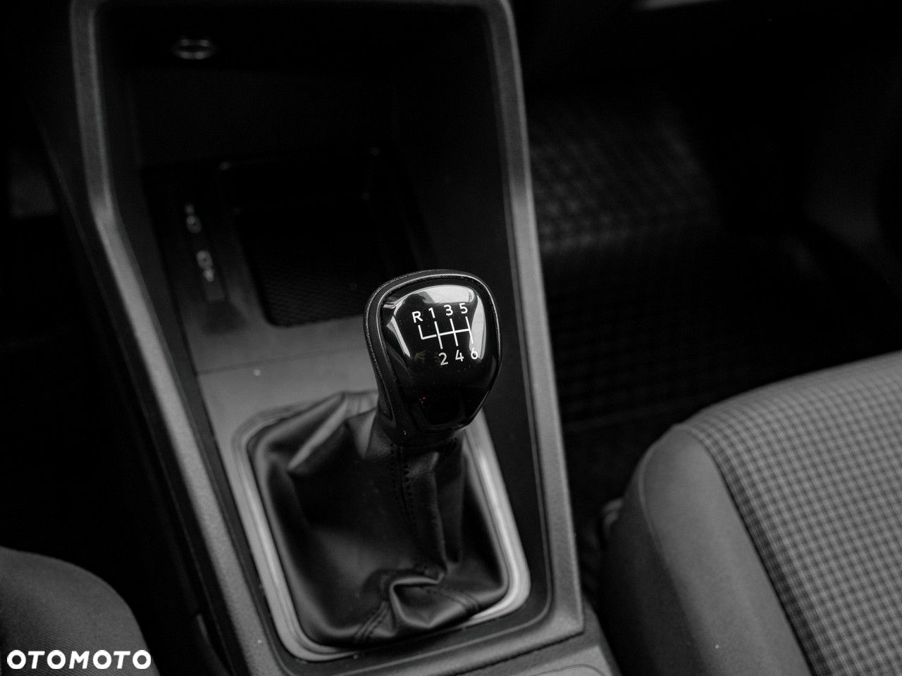 Volkswagen Caddy - 19