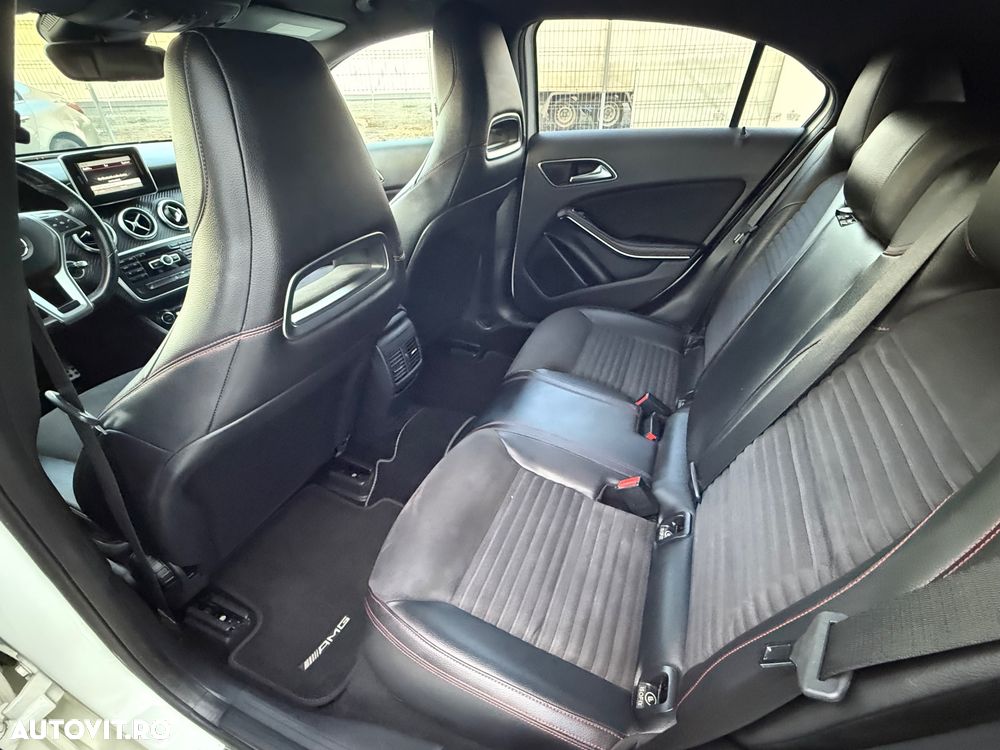 Mercedes-Benz A 200 CDI BlueEfficiency AMG Sport - 13