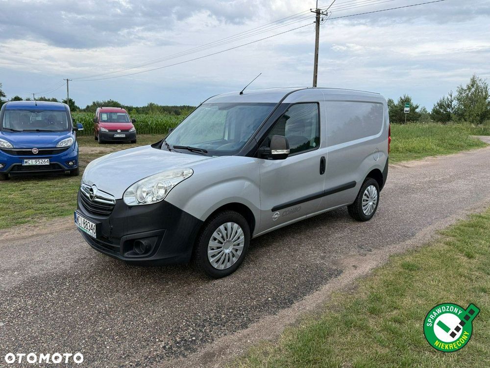 Opel Combo - 1