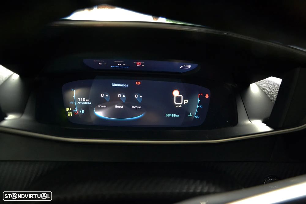 Peugeot 2008 1.2 PureTech GT EAT8 - 16