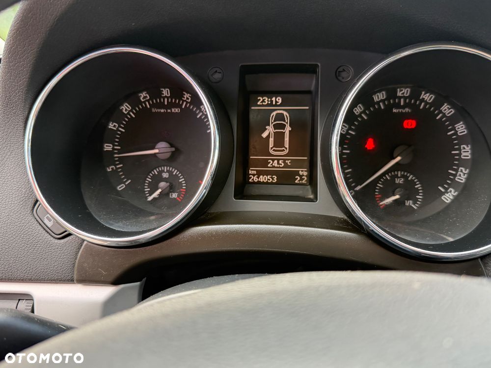 Skoda Yeti 2.0 TDI DPF 4x4 Elegance - 14