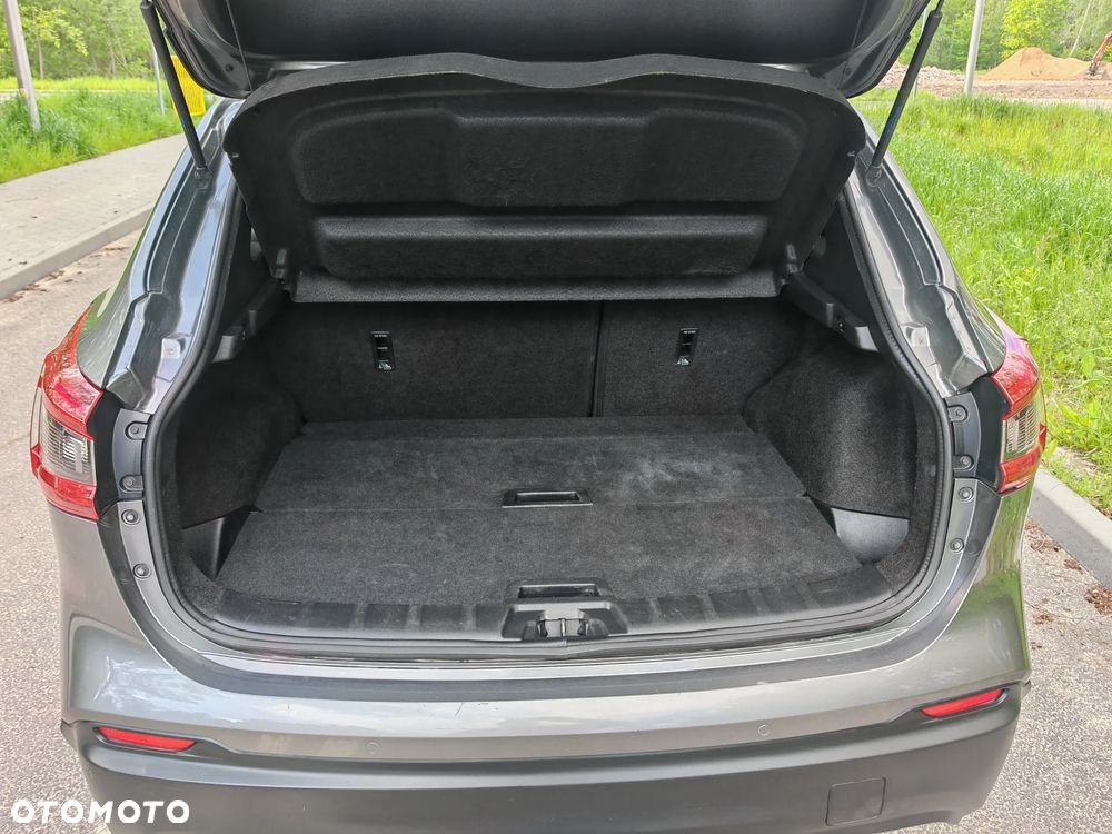 Nissan Qashqai 1.2 DIG-T Visia EU6 - 24