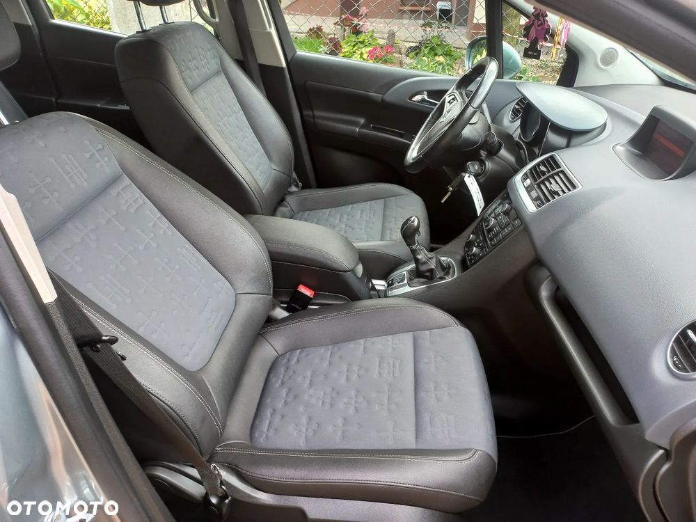 Opel Meriva 1.4 T Cosmo - 14