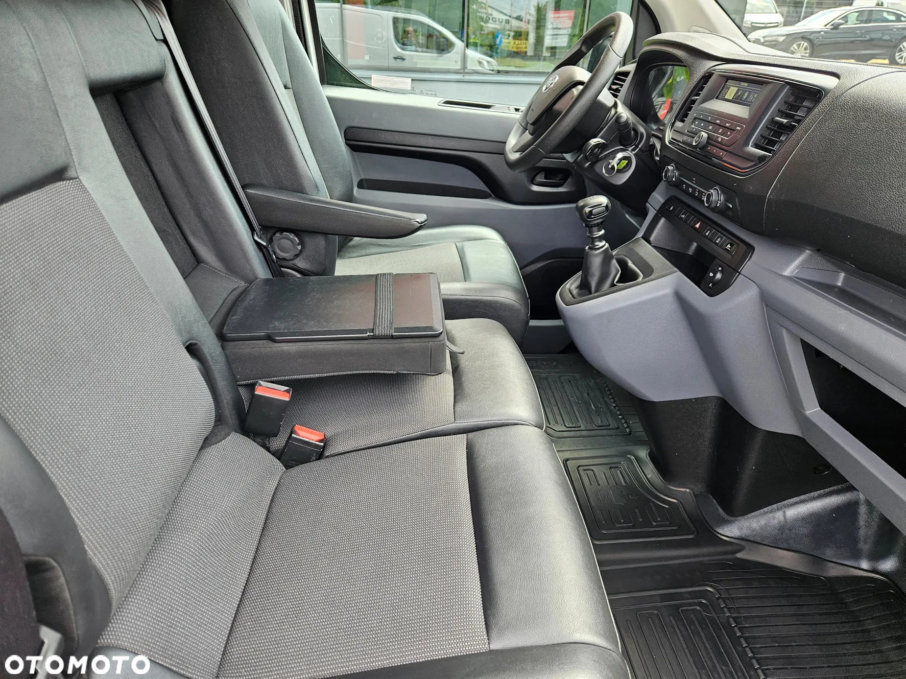 Toyota PROACE M 2.0 122KM - 12