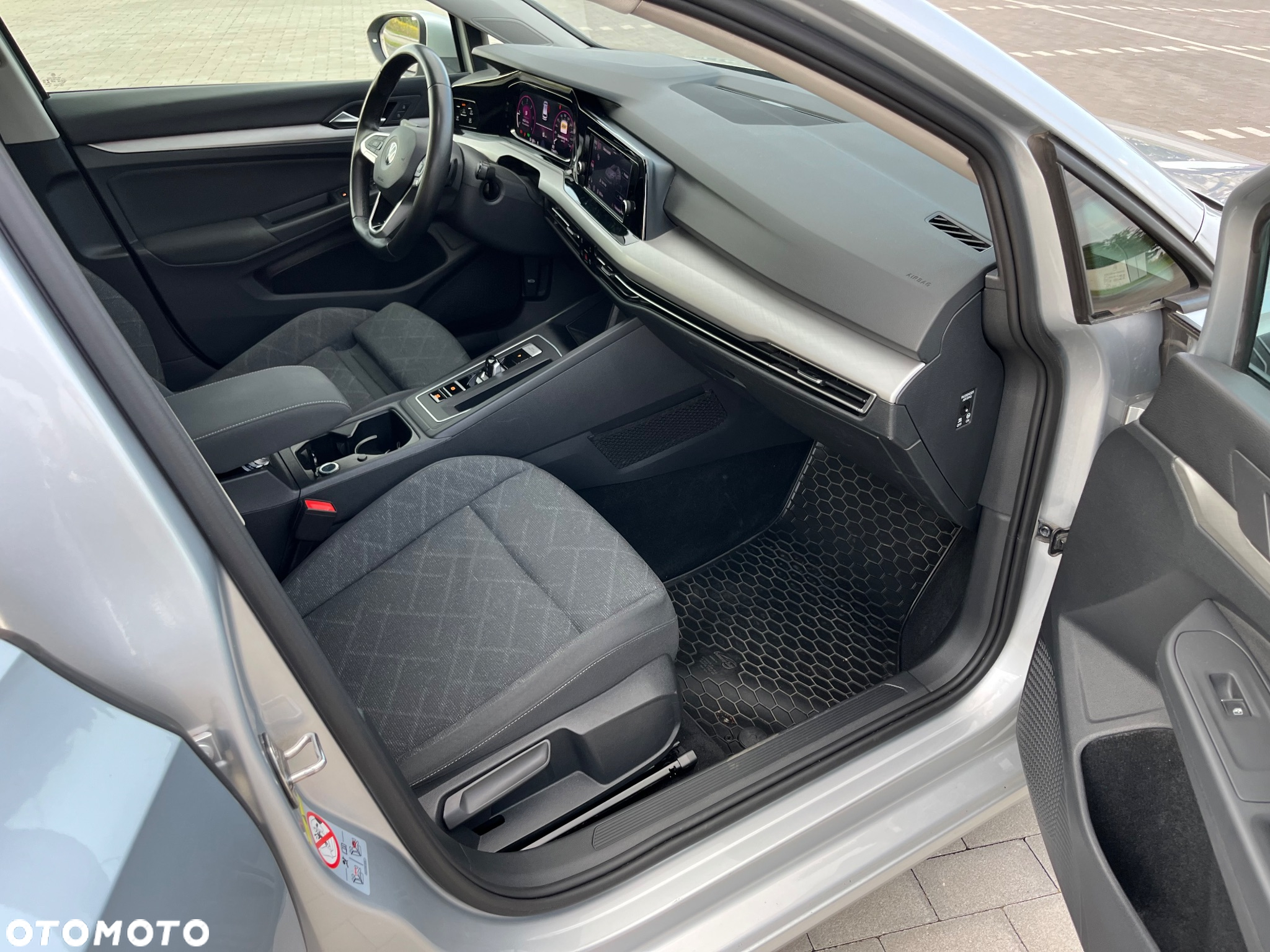 Volkswagen Golf VIII 2.0 TDI Style DSG - 12