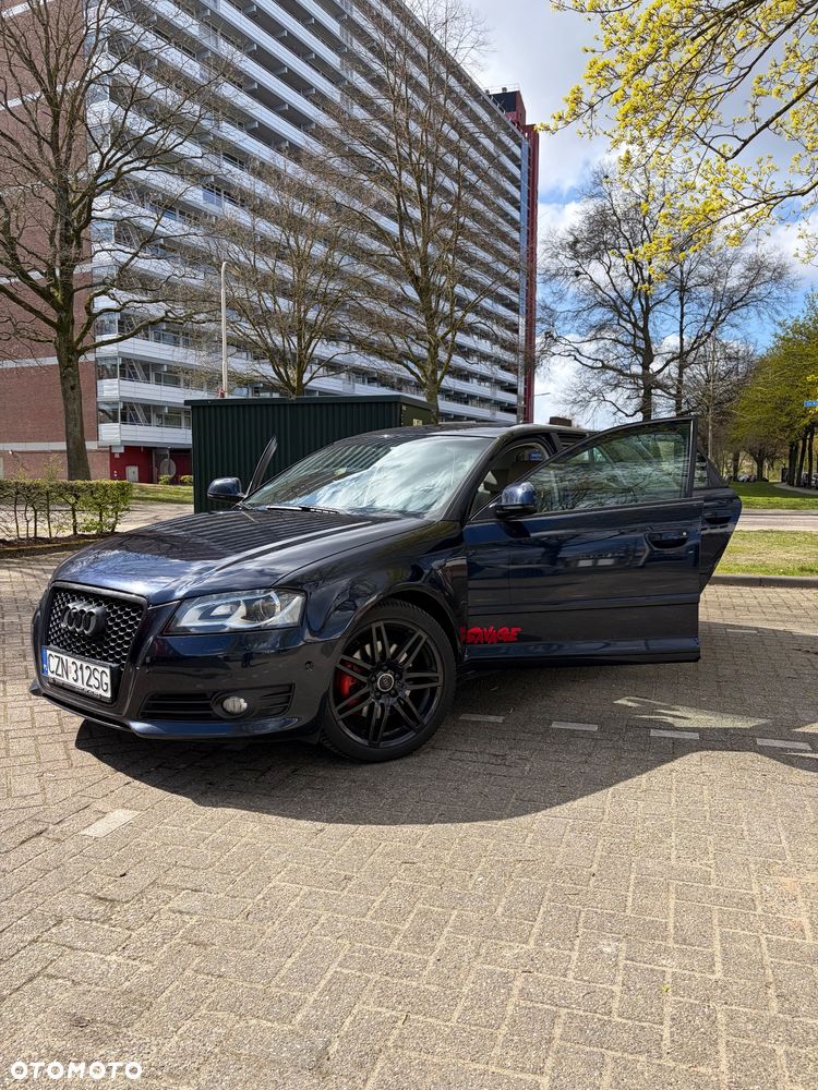 Audi A3 Sportback - 8